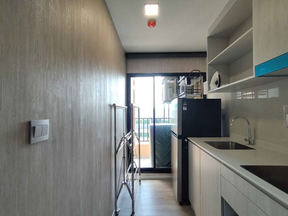 picture For Rent  Atmoz Portrait Srisaman   9,000 - 6/18