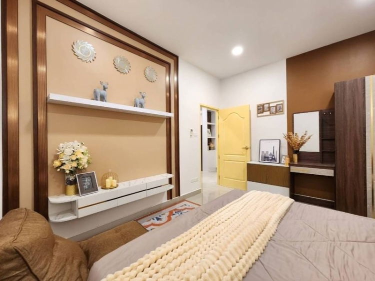 รูป 3-Bedroom Detached House for Sale – Mabprachan - รูปที่ 12/14