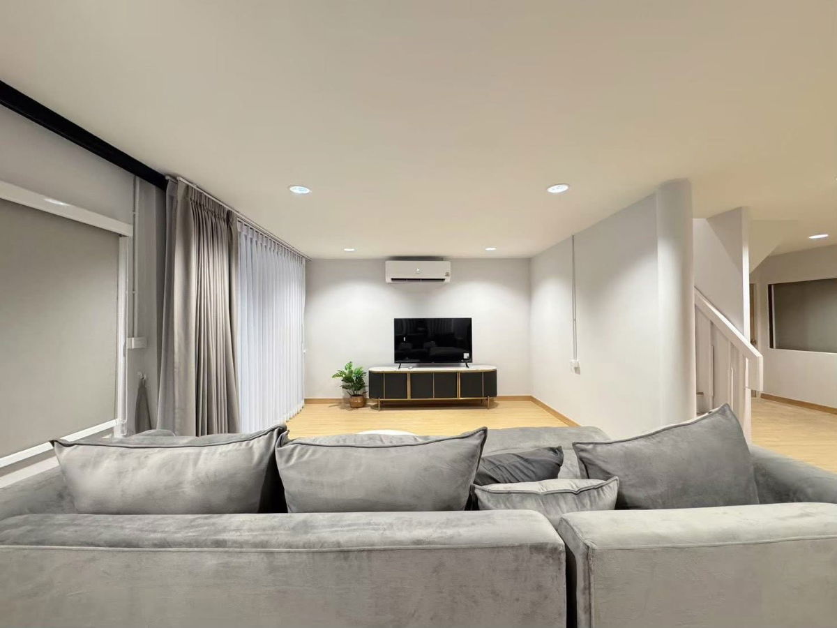 รูป เช่า ให้เช่า ปล่อยเช่า บ้านเดี่ยว ห้วยขวาง ซอยโชคอำนวย ใกล้ MRT ห้วยขวาง ราคาถูก สนใจ Line: @951qfbfi - รูปที่ 4/10