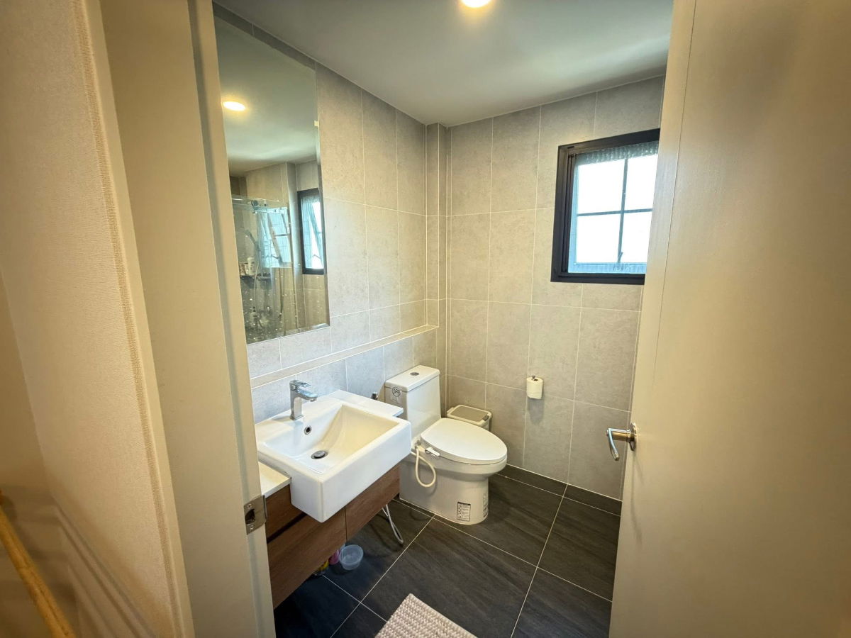 picture #R8512 🎉 291268 House for Rent at Centro Bangna - 12/21