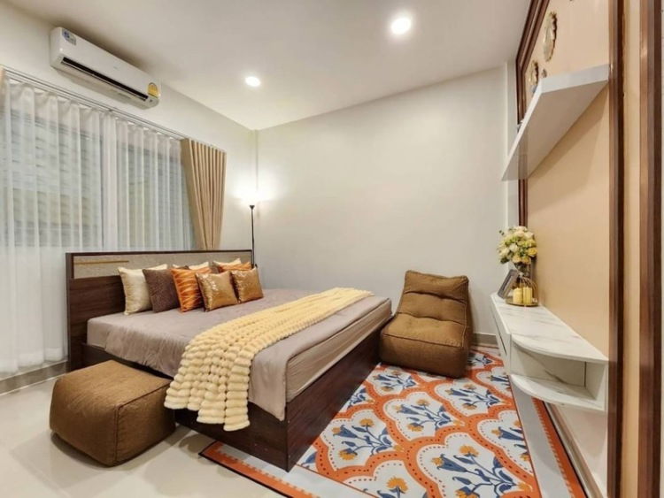 รูป 3-Bedroom Detached House for Sale – Mabprachan - รูปที่ 11/14