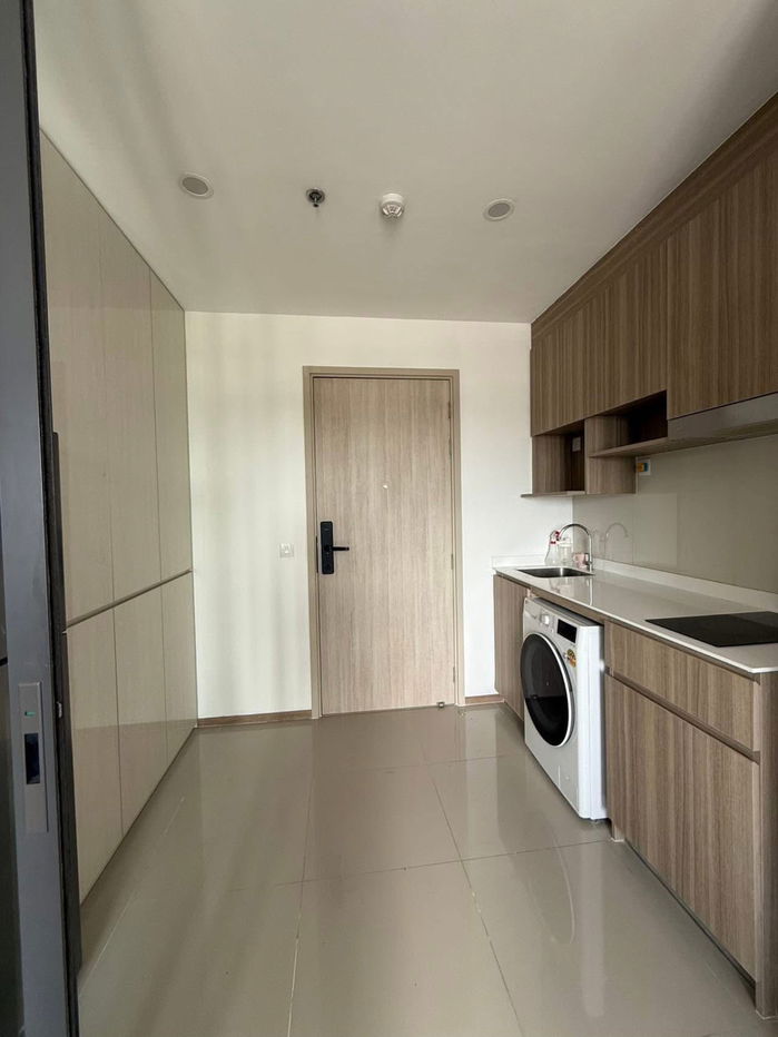 picture FOR RENT Condo Life Rama 4 - Asoke - 5/10