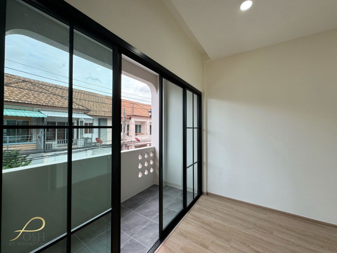 รูป บ้านรีโนเวทใหม่โครงการพนาสนธิ์ เรสซิเด้นท์ (ข้างแม็คโครภูเก็ต) สไตล์โคซี่มินิมอล ฟังก์ชั่นครบ แยกสัดส่วนใช้สอยอย่างลงตัว - รูปที่ 22/26