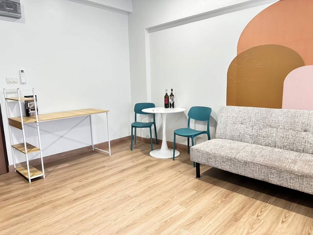 รูป ให้เช่าคอนโดมิเนียม   1 ห้องนอน   1 ห้องน้ำ    1 ห้องครัว  1  ที่จอดรถ - รูปที่ 8/11