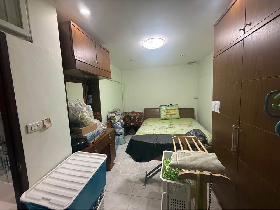 รูป ขายคอนโด 2 ห้องชุด พื้นที่ใช้สอยเยอะ แทบไม่มีใครมาอยู่ คุ้มคนซื้อ เพราะผมรวยอยู่ละ | อาคารไทยรงค์ ทาวเวอร์ สวนหลวง พัฒนาการ 36 - รูปที่ 5/11