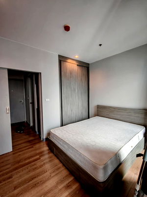 คอนโดให้เช่า : Chapter One Midtown ลาดพร้าว 24 | 1 ห้องนอน ติด MRT ลาดพร้าว | 12,000 บาท/เดือน