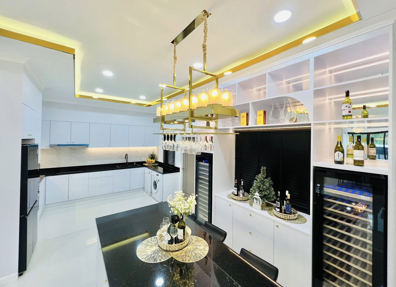 picture Modern Luxury Pool Villa for Sale – Mabprachan Area - 15/31