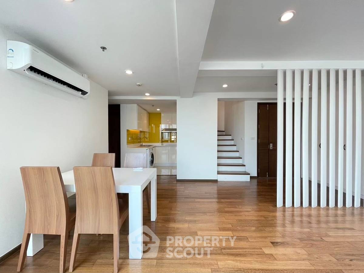 picture 2-BR Condo at The Rajdamri near BTS Ratchadamri (ID 2512484) - 3/18