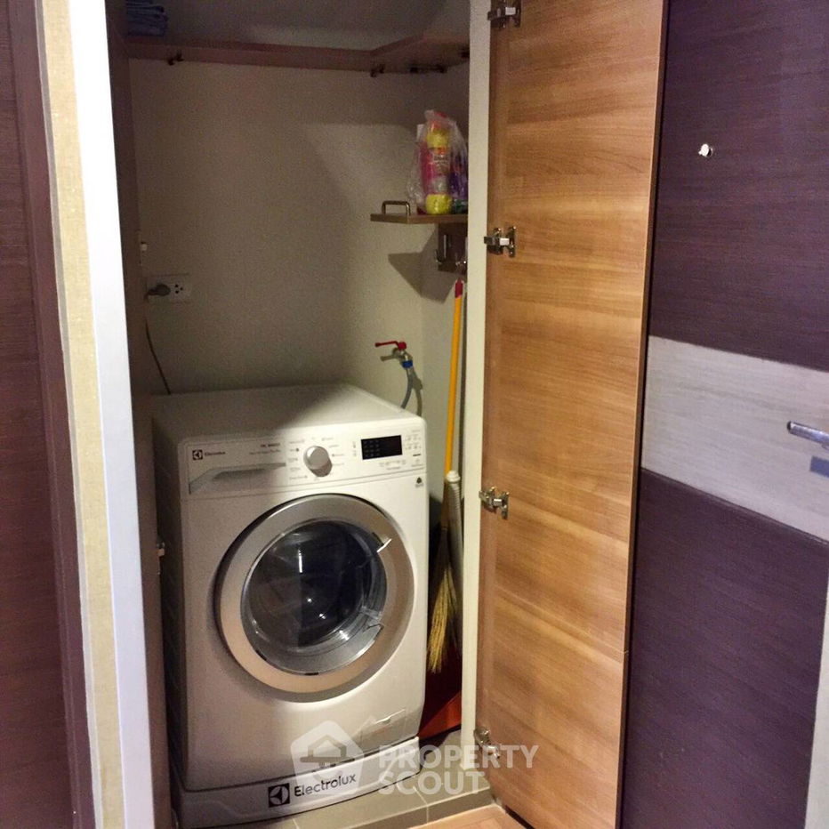 picture 1-BR Condo at Rhythm Sathorn near BTS Saphan Taksin (ID 592471) - 5/9