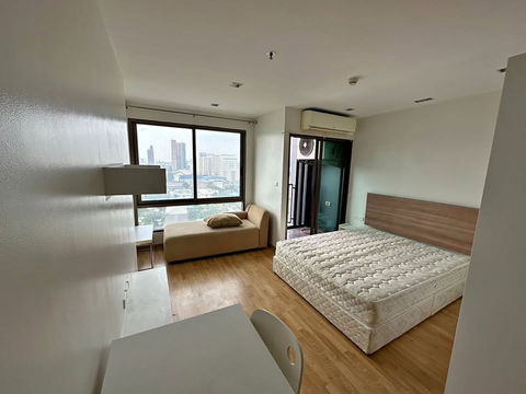 ให้เช่า คาซ่า คอนโด อโศก - ดินแดง มีเฟอร์นิเจอร์+เครื่องใช้ไฟฟ้าครบ