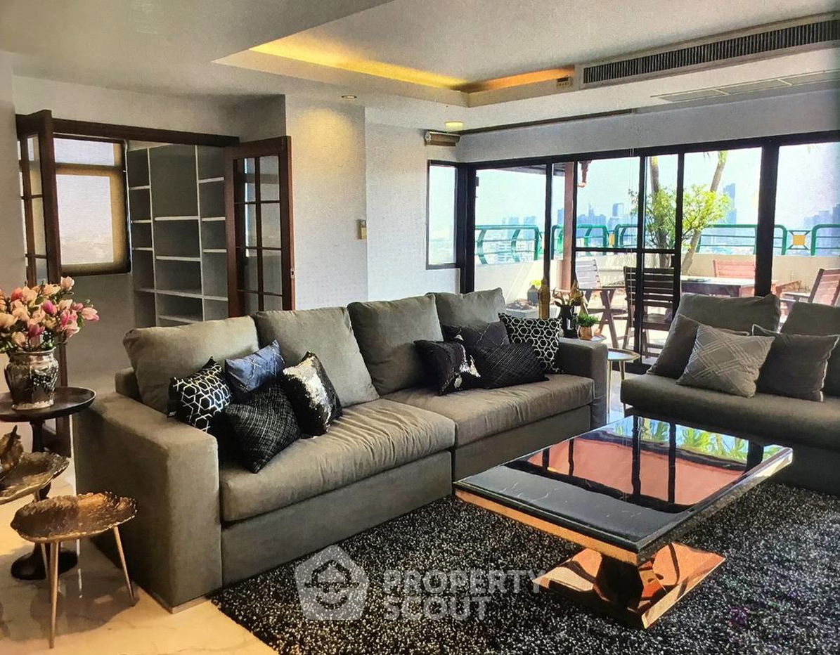 รูป คอนโด 3-ห้องนอน ที่ คาซ่า วีว่า คอนโดมิเนียม ใกล้ BTS เอกมัย (ID 465588) - รูปที่ 2/13