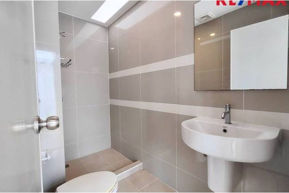 รูป [920091001-902] ขายทาวน์เฮาส์ 2 ชั้น คาซ่าซิตี้ ดอนเมือง-ศรีสมาน - รูปที่ 24/33