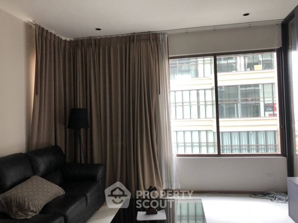 picture 1-BR Condo at The Emporio Place near BTS Phrom Phong (ID 384849) - 3/7