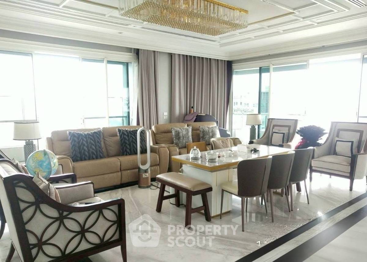 picture 5-BR Condo at Q Asoke near MRT Phetchaburi (ID 2088928) - 1/12