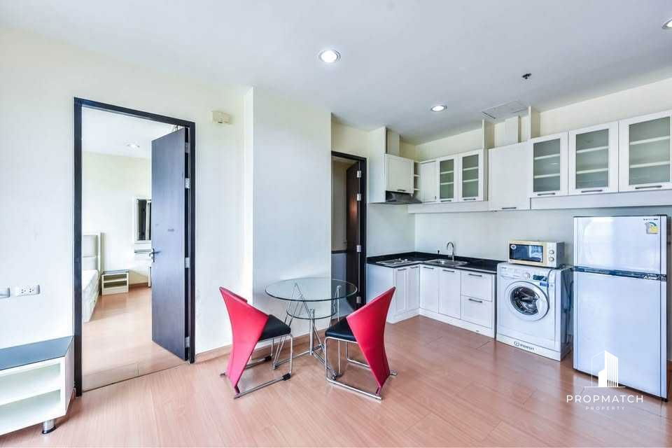 รูป PM003599✨Flash Deal ✨Baan Klang Krung Siam - Pathumwan (1Bed 1Bath 55SQM.) พร้อมอยู่ ! เพียง 25,000 บาทต่อเดือน Tel.0981315848 @propmatch - รูปที่ 2/6