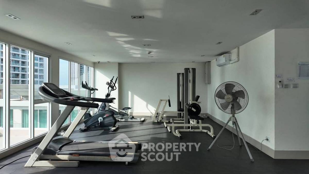 รูป คอนโด 1-ห้องนอน ที่ ซันเซท บูเลอวาร์ด เรสซิเด้นซ์ ใกล้ ถนนพระตำหนัก พัทยา (ID 2508711) - รูปที่ 13/14