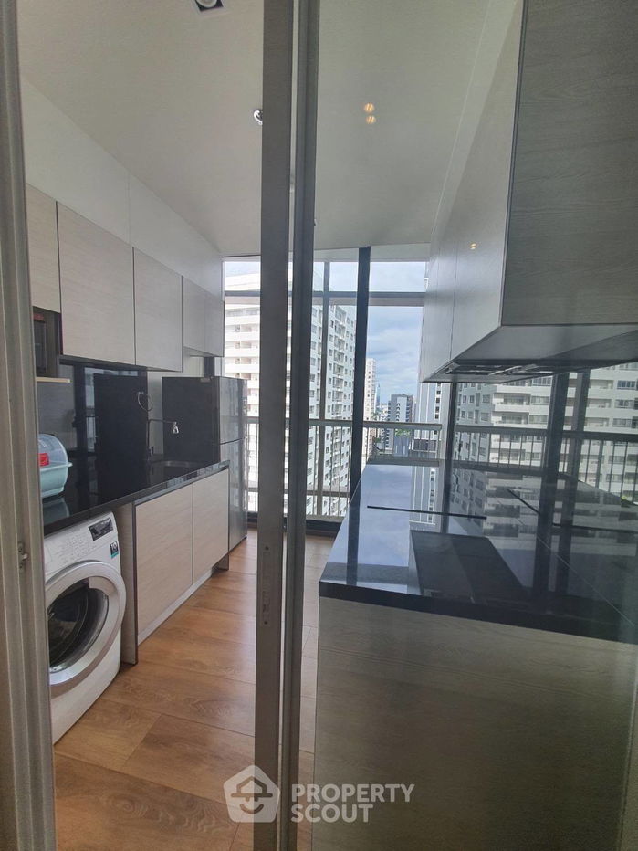 picture 3-BR Condo at Park Origin Phrom Phong near BTS Phrom Phong (ID 2426324) - 8/17