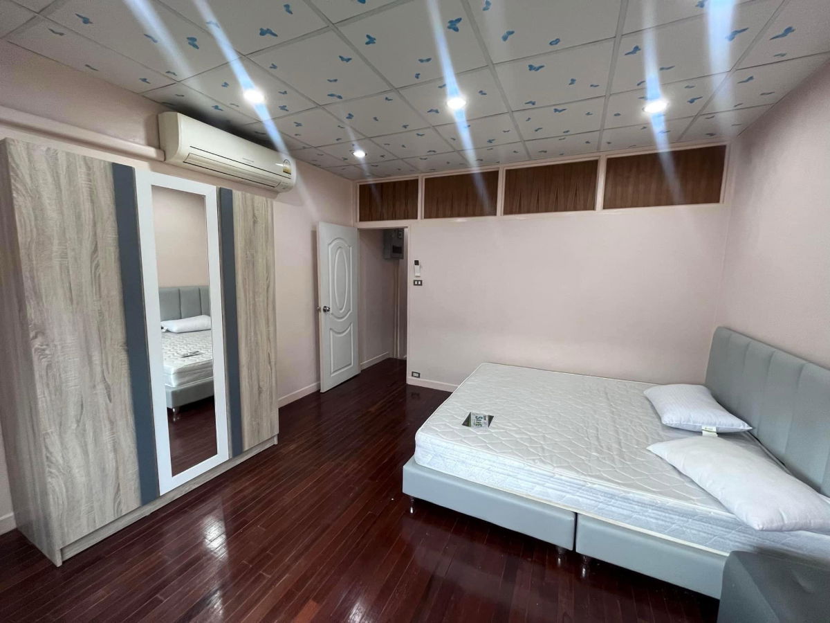 รูป 🏡 ให้เช่าทาวน์เฮ้าส์ 2 ชั้น – ห้วยขวาง / ประชาราษฎร์บำเพ็ญ 📍 ทำเลดี ใจกลางเมือง เดินทางสะดวก 🚆 ใกล้ MRT ห้วยขวาง - รูปที่ 5/7