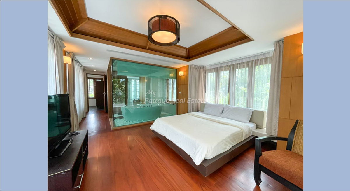 picture Company Name - 5 Bedrooms Private Beach Pool Villa for sale in Naklua Pattaya HN0004 - 7/24