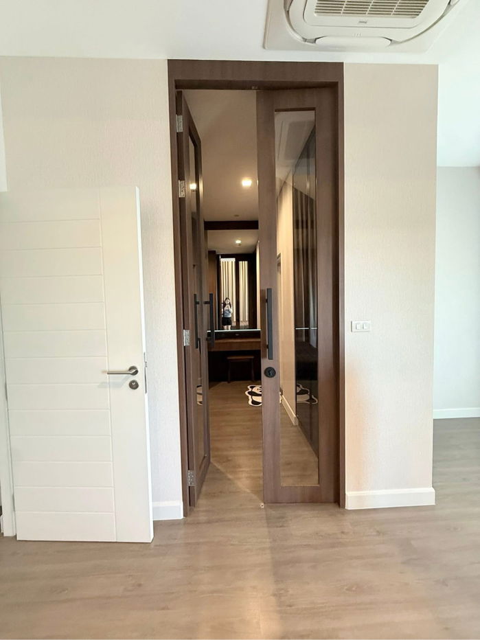 รูป ให้เช่า บ้านเดี่ยวหรู 4 ห้องนอน 4 ห้องน้ำ พร้อม Private Zone | Bangkok Boulevard Signature ลาดพร้าว–เสรีไทย | รหัสทรัพย์ H000153 - รูปที่ 15/23