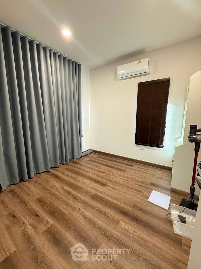 รูป บ้าน 4-ห้องนอน ที่ บริทาเนีย บางนา - ศรีวารี ใน ศีรษะจรเข้ใหญ่ (ID 2511190) - รูปที่ 15/20