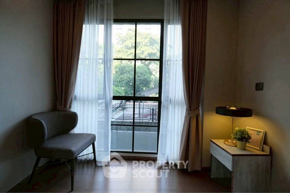 picture 2-BR Condo at Na Vara Residence near BTS Chit Lom (ID 2511281) - 4/8