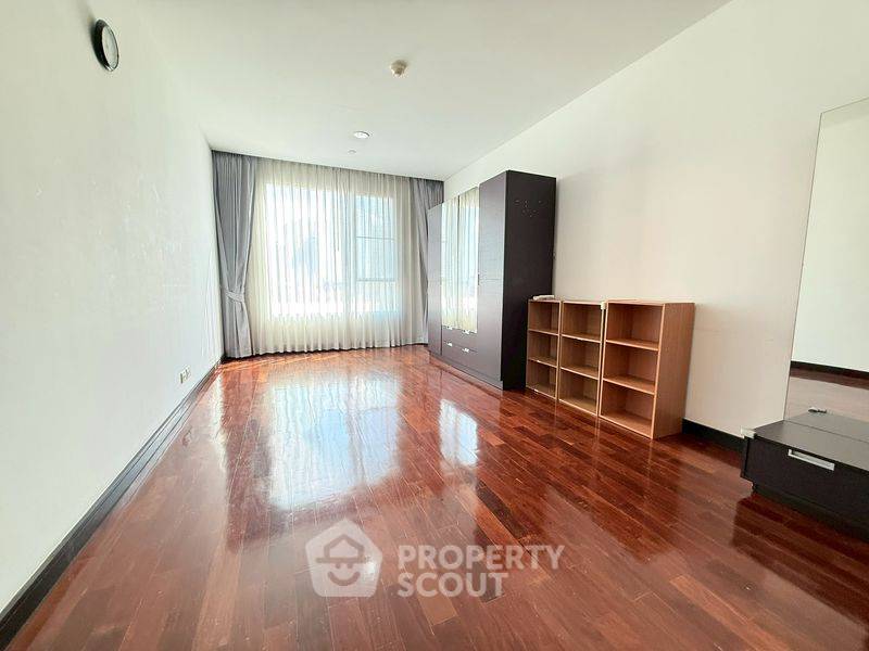 picture 2-BR Condo at Wilshire near BTS Phrom Phong (ID 2512402) - 9/11