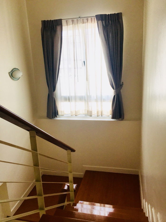 รูป  🏡 ให้เช่าทาวน์โฮมสวย เพียง 300 เมตร ถึงรถไฟฟ้าสายสีเหลือง ใกล้พาราไดซ์พาร์ค สวนหลวง ร.9 ดีไซน์โมเดิร์น บนทำเลศักยภาพใจกลางศรีนครินทร์ พร้อมเข้าอยู่  - รูปที่ 12/17