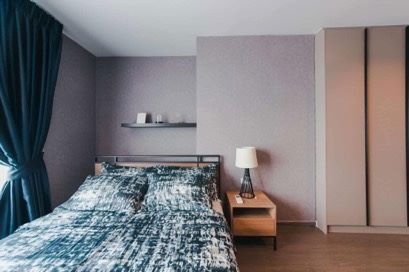 picture Lovely cosy room, near sky train, fully furnished - 7/16