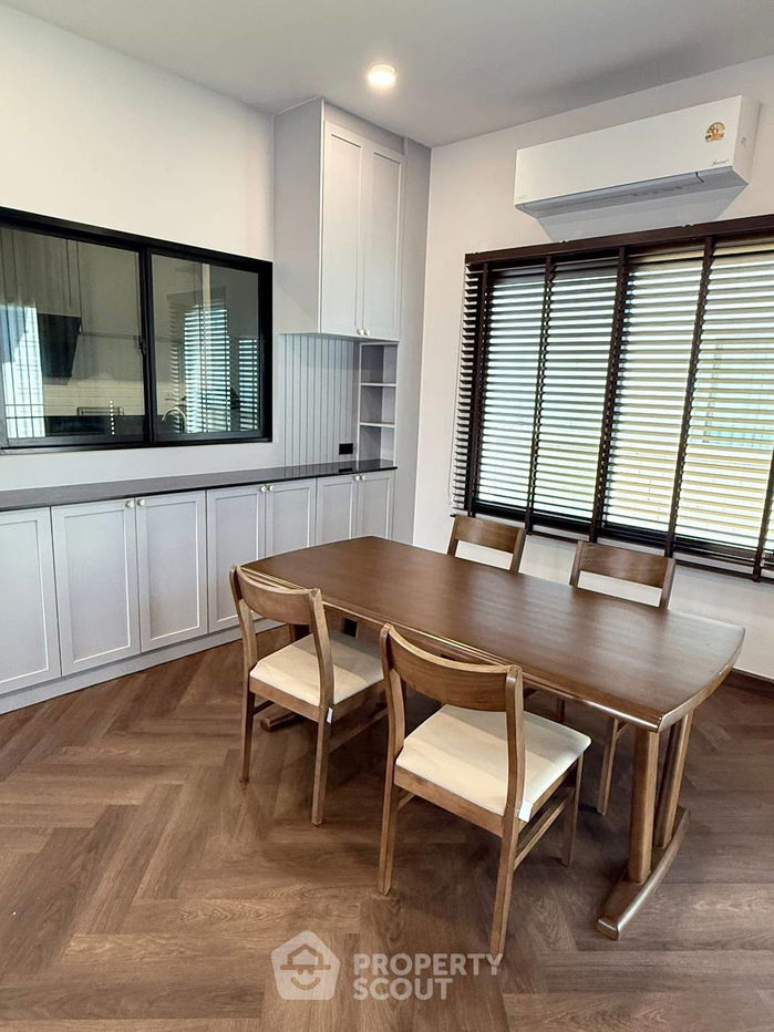 รูป บ้าน 4-ห้องนอน ที่ บริทาเนีย บางนา - ศรีวารี ใน ศีรษะจรเข้ใหญ่ (ID 2511190) - รูปที่ 3/20