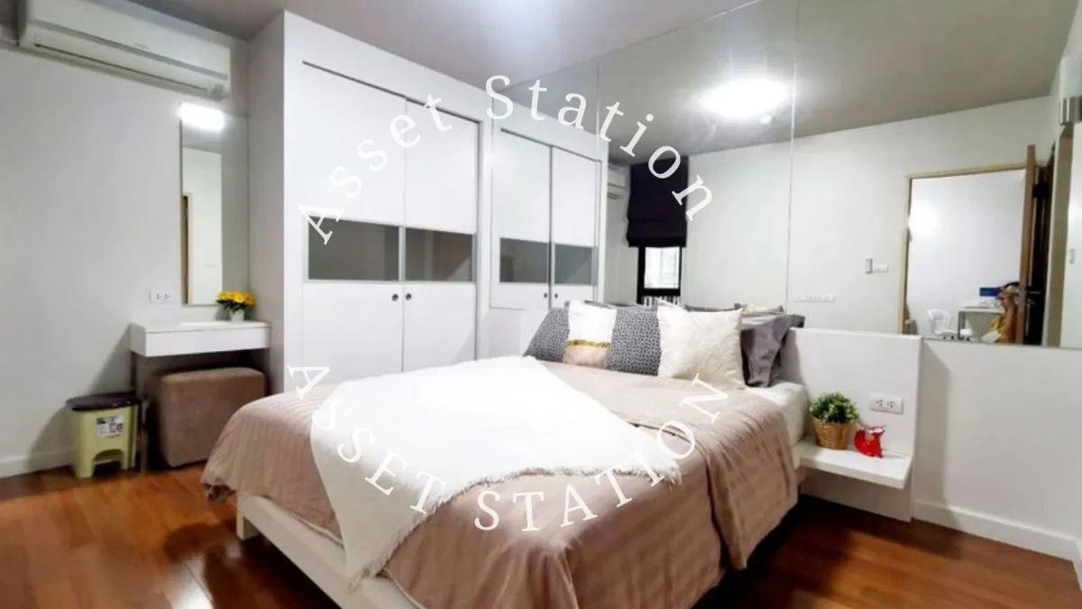 picture ✨ A unit is ready to be served at Le Cote Sukhumvit 14! Beautiful room, exactly as advertised—no tricks 🚆 near BTS Asok and MRT Sukhumvit. - 1/8