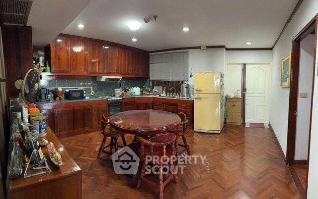 picture 2-BR Condo at Bangkok River Marina near MRT Bang Phlat (ID 2512820) - 5/8