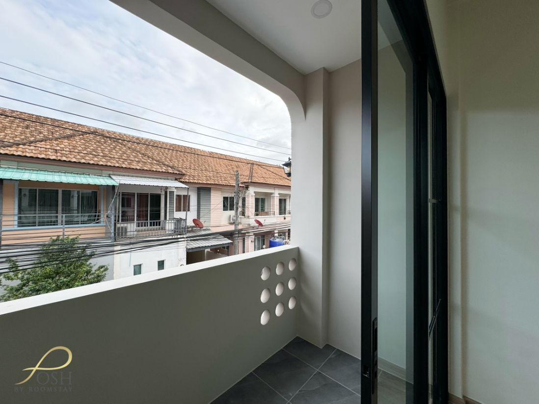 รูป บ้านรีโนเวทใหม่โครงการพนาสนธิ์ เรสซิเด้นท์ (ข้างแม็คโครภูเก็ต) สไตล์โคซี่มินิมอล ฟังก์ชั่นครบ แยกสัดส่วนใช้สอยอย่างลงตัว - รูปที่ 23/26