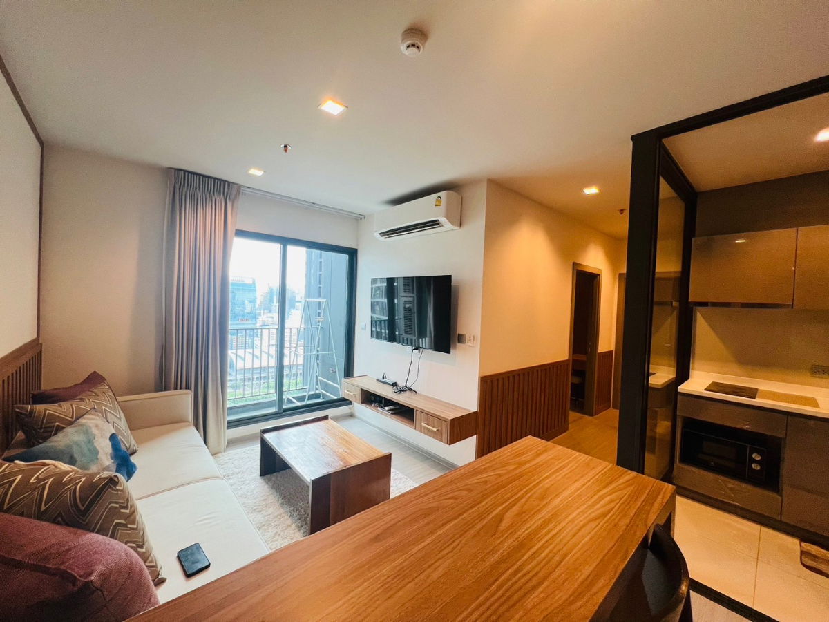 รูป Life Asoke Rama9 ไลฟ์ อโศก พระราม 9 , 2 bed 2 bath แต่งสวย ราคาเพียง 36,000 บาท กั้นห้องเป็นสัดส่วน    Line : @apopplace - รูปที่ 16/17