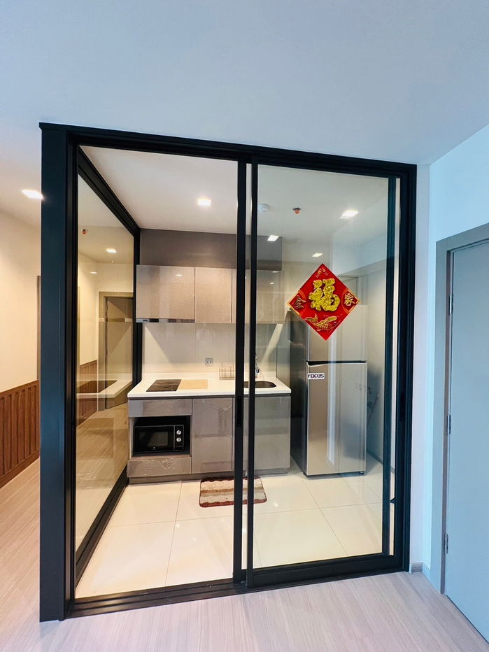 รูป Life Asoke Rama9 ไลฟ์ อโศก พระราม 9 , 2 bed 2 bath แต่งสวย ราคาเพียง 36,000 บาท กั้นห้องเป็นสัดส่วน    Line : @apopplace - รูปที่ 9/17