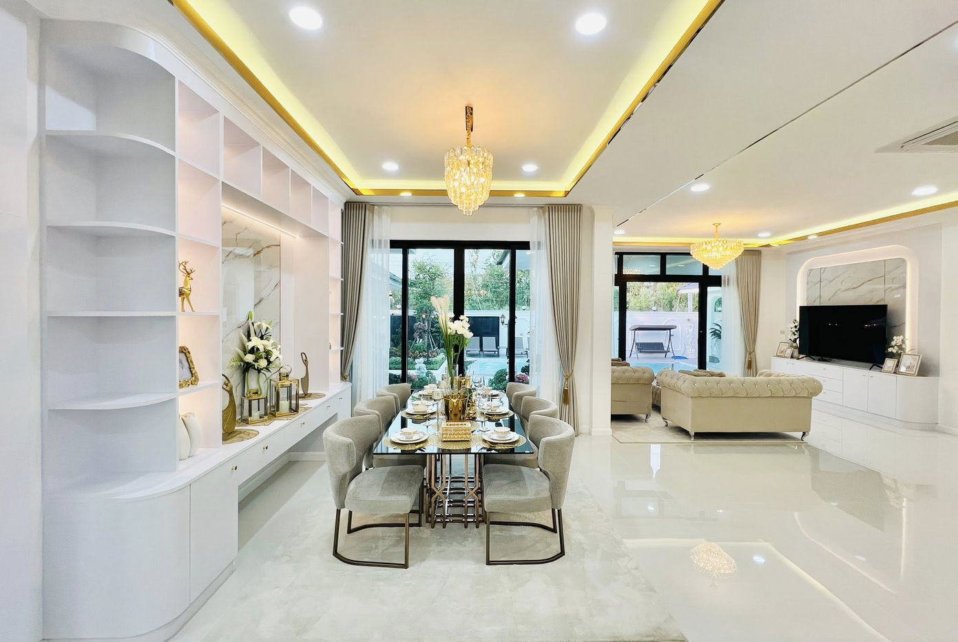 picture Modern Luxury Pool Villa for Sale – Mabprachan Area - 12/31