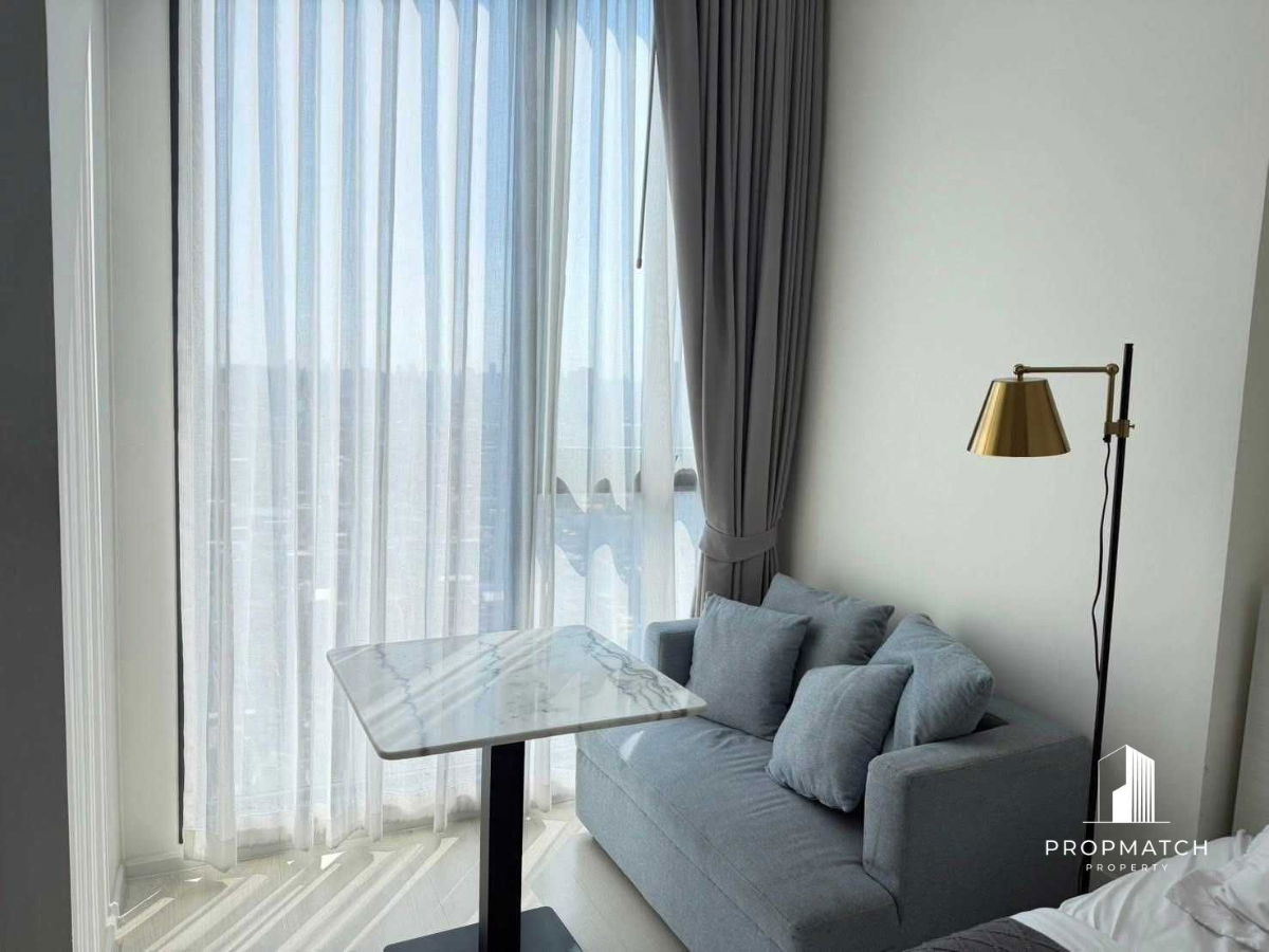 รูป PM035842✨Flash Deal ✨ Mazarine Ratchayothin (1Bed 1Bath 25SQM.) พร้อมอยู่ ! เพียง 19,000 บาทต่อเดือน Tel.0981315848 @propmatch - รูปที่ 1/14