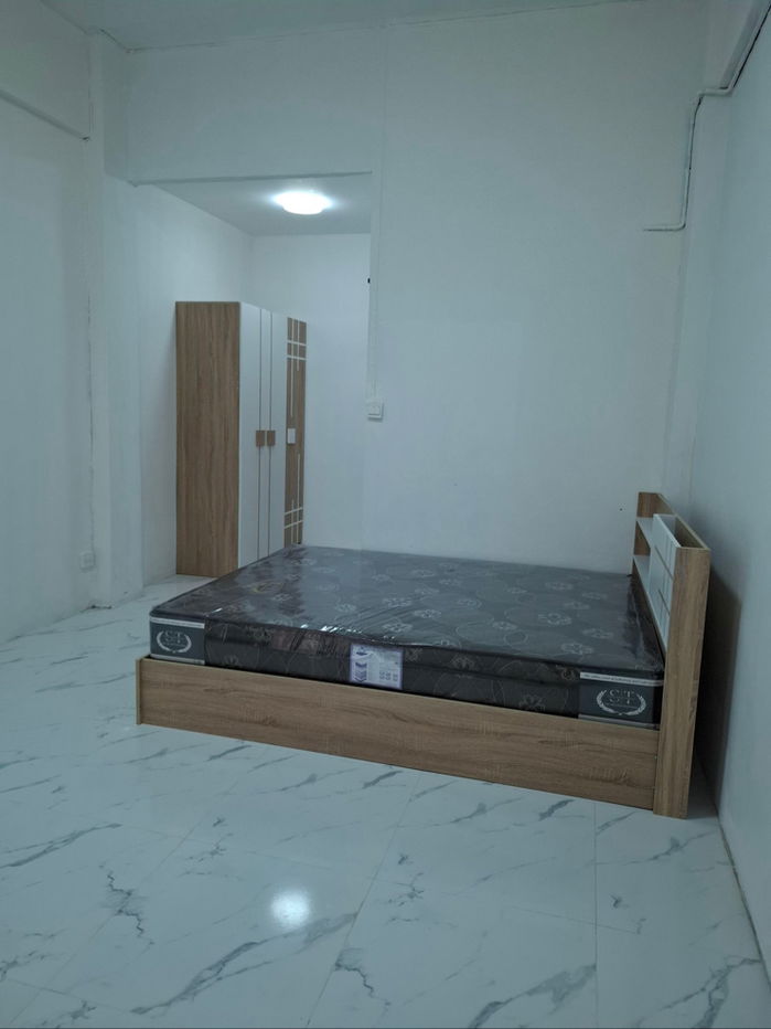 picture Flybird Condominium  Location: South thepprasit soi 10 - 9/13