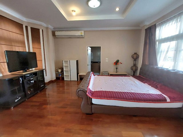 picture FOR RENT  HOUSE PROPERTY  50000 BAHT per MONTH - 5/8