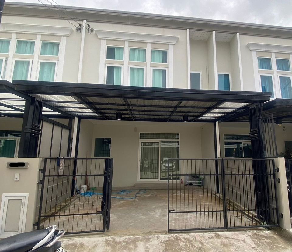 รูป ทาวน์โฮม 2 ชั้น หมู่บ้าน กัสโต้  สุขสวัสดิ์-ประชาอุทิศ (ซ.ประชาสามัคคี)  - รูปที่ 1/10