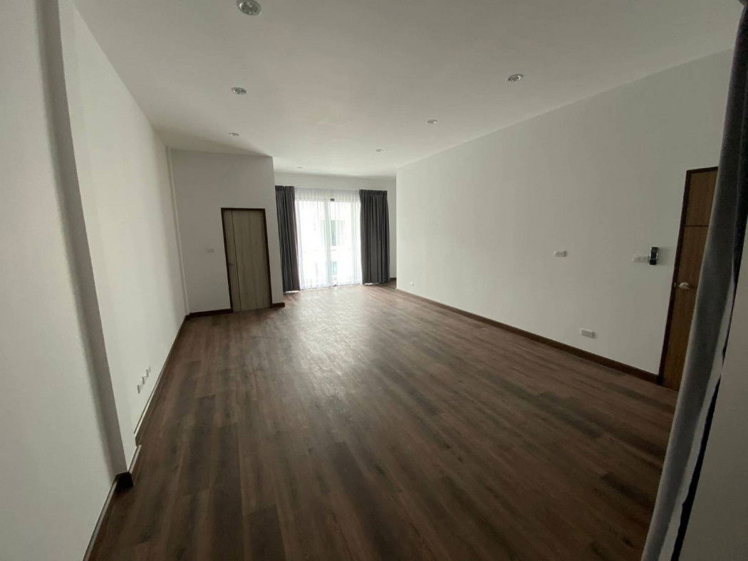 รูป ให้ เช่าทาวน์โฮมสไตล์​ Modern​ ที่​ Cordiz​ at​ Udomsuk​ 22.8 ตร.ว​ 3​ นอน​ 4 น้ำ​ พร้อมเฟอร์ - รูปที่ 5/10