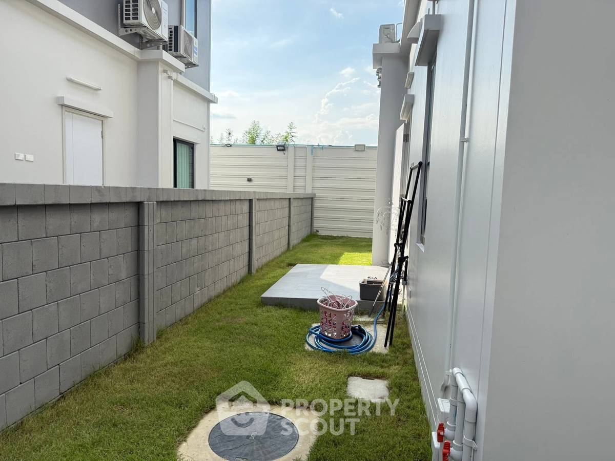 รูป บ้าน 4-ห้องนอน ที่ บริทาเนีย บางนา - ศรีวารี ใน ศีรษะจรเข้ใหญ่ (ID 2511190) - รูปที่ 17/20