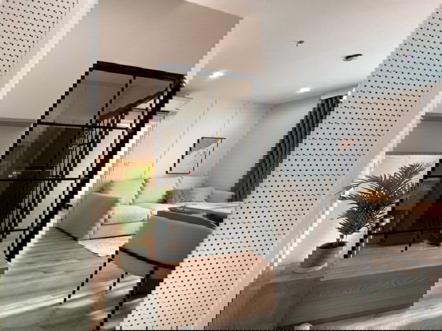 picture Rent ! big size, high floor, With fixed parking, Good location! Code C20251200058...Centric Sathorn-St.Louis, 2 bed, 2 bath, furnished - 3/6