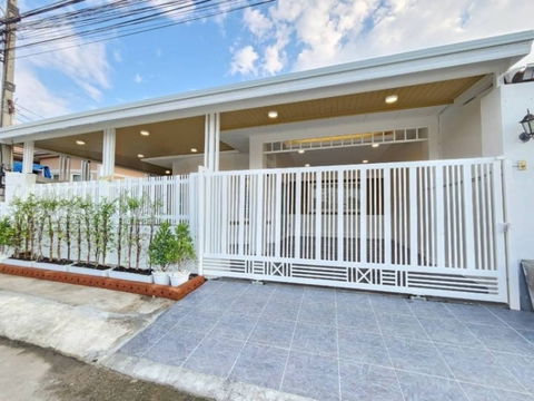 3-Bedroom Detached House for Sale – Mabprachan