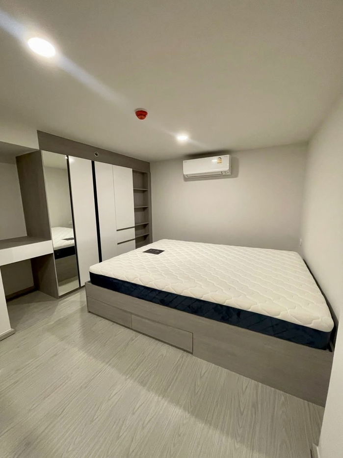 picture MRT Yaek Lamsali 800 m. Price  17,000 Baht Condo Origin Plug & Play Ramkhamhaeng Triple Station ( Rental ) - 6/7