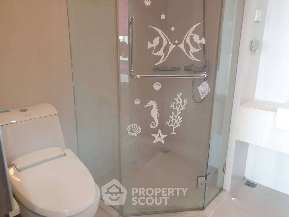 picture 2-BR Condo at Le Luk Condominium near BTS Phra Khanong (ID 1849837) - 15/15