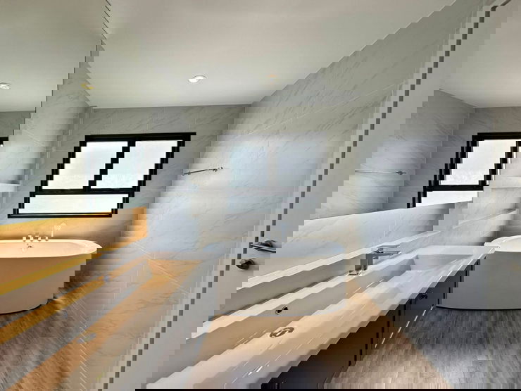 รูป เศรษฐสิริ บางนา กม.10 | บ้านเดี่ยวตัวอย่าง Sansiri Type ใหญ่สุด 5 ห้องนอน 6 ห้องน้ำ พื้นที่ใช้สอย 377 ตร.ม. - รูปที่ 6/10