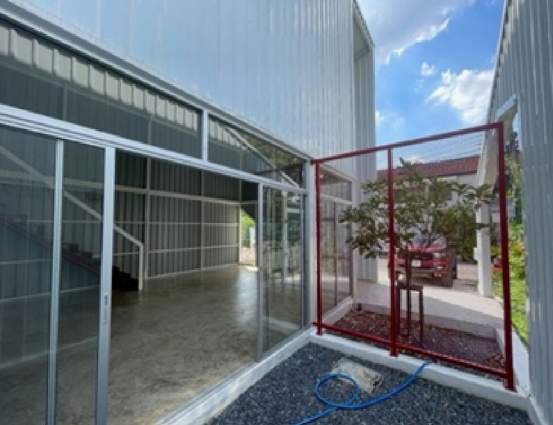 picture For Rent Warehouse , studio , living space 125 SQ. Maters location Soi Ladplakhao 72 - 5/9