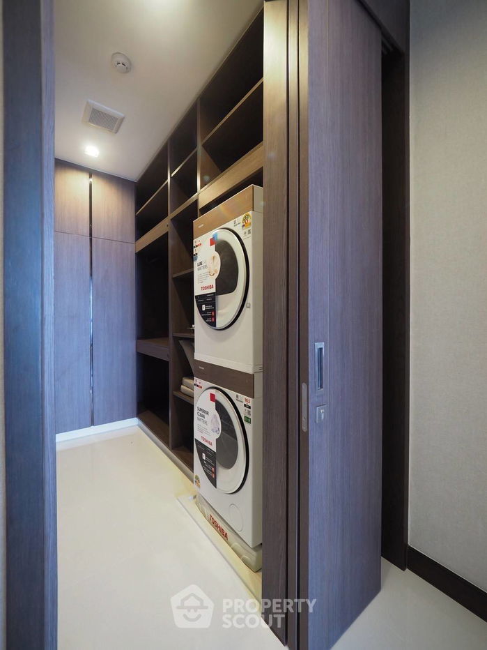 picture 3-BR Condo at Q1 Sukhumvit near BTS Nana (ID 2510914) - 3/34