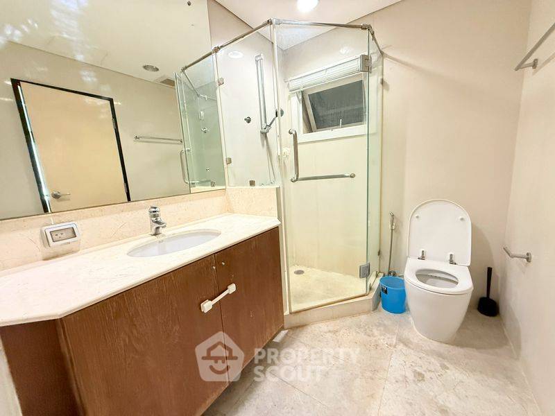 picture 2-BR Condo at Wilshire near BTS Phrom Phong (ID 2512402) - 11/11